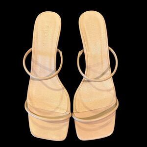 Bellini Women's Tan and Cream Courts Size 8